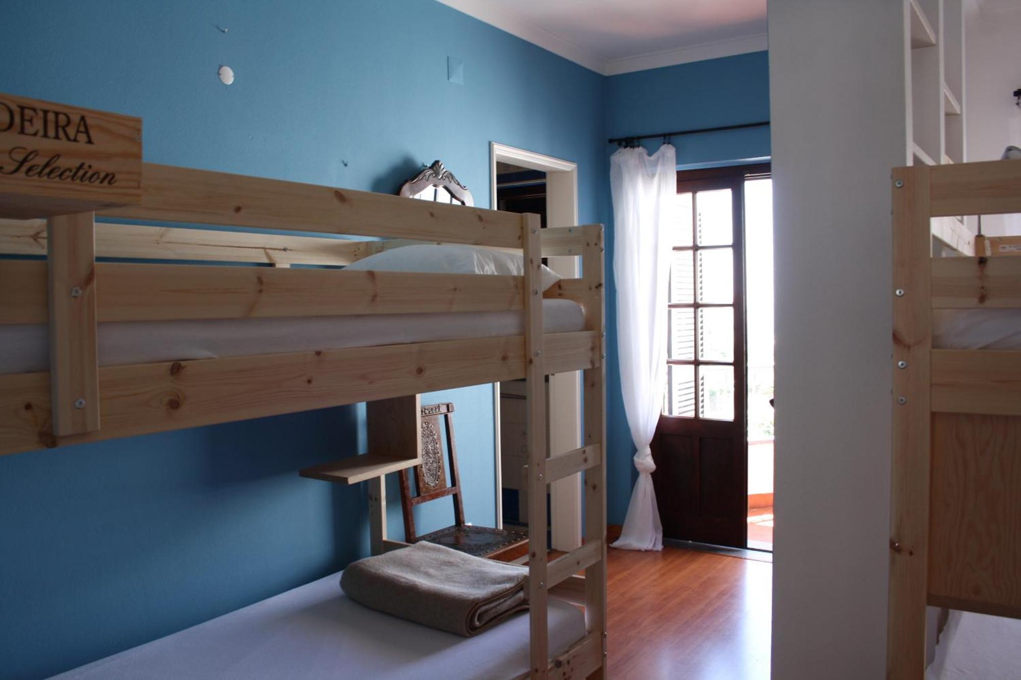 Ericeira Chill Hill Hostel&Private Rooms - Peach Garden Kamer foto