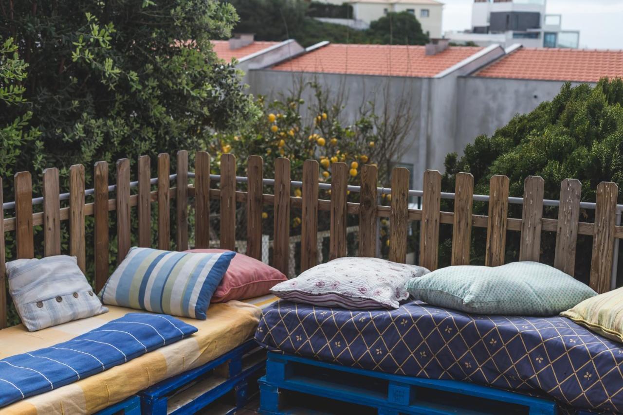 Ericeira Chill Hill Hostel&Private Rooms - Peach Garden Buitenkant foto