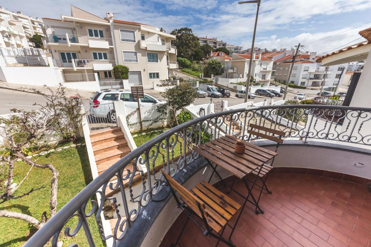 Ericeira Chill Hill Hostel&Private Rooms - Peach Garden Buitenkant foto